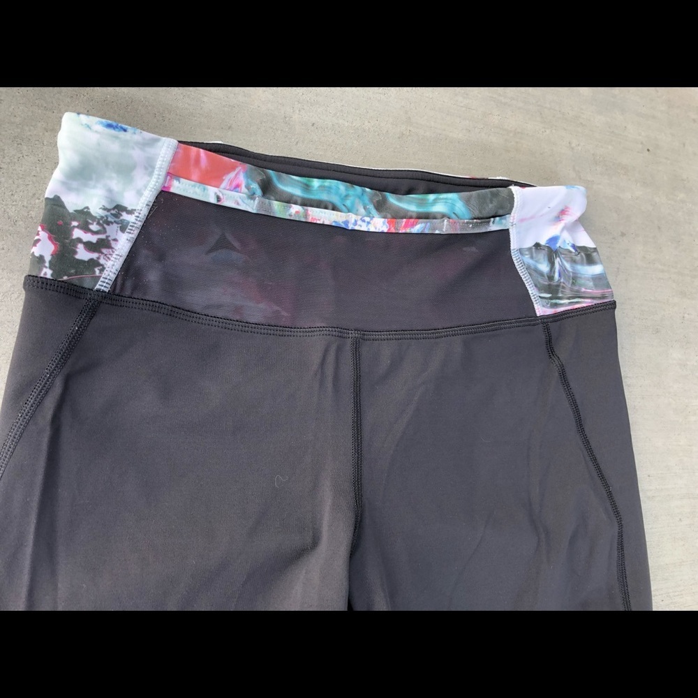 Rare! Lululemon Pace Pusher Crop Black Pigment Wave 6 - Picture 6 of 9